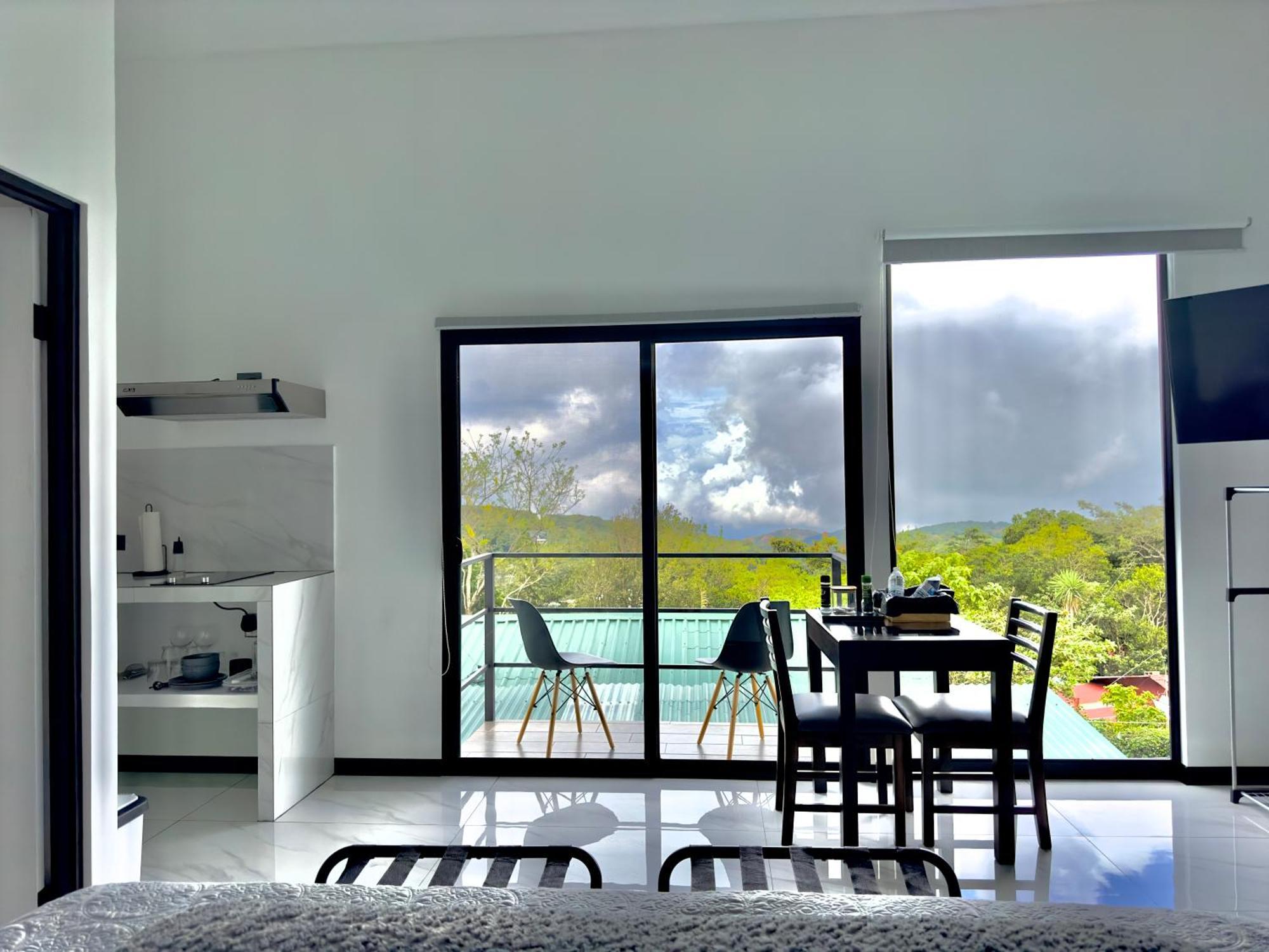 Black & White Apartments الجبل الأخضر المظهر الخارجي الصورة